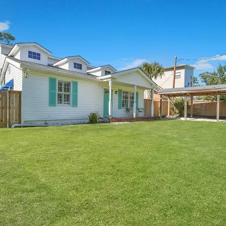 4 Bdr Tybee Family Home With Hot Tub Close To Beac
